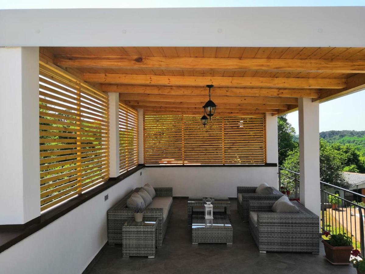 Holiday home Elvis, village Kujići Hreljići Exteriör bild