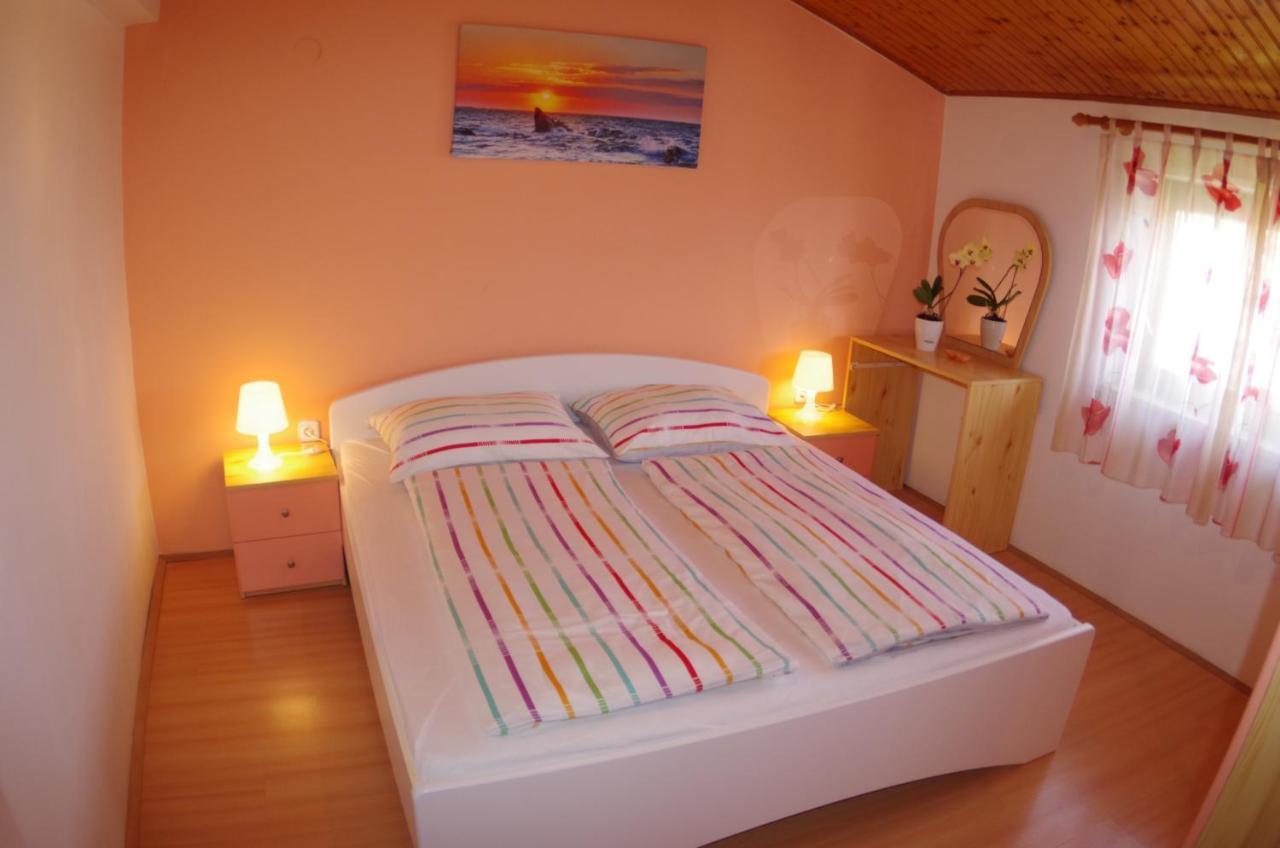 Holiday home Elvis, village Kujići Hreljići Exteriör bild